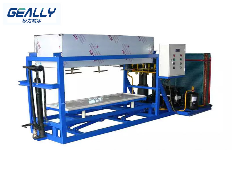 塊冰機(jī)的優(yōu)勢有哪些？挑選塊冰機(jī)要看哪幾方面？